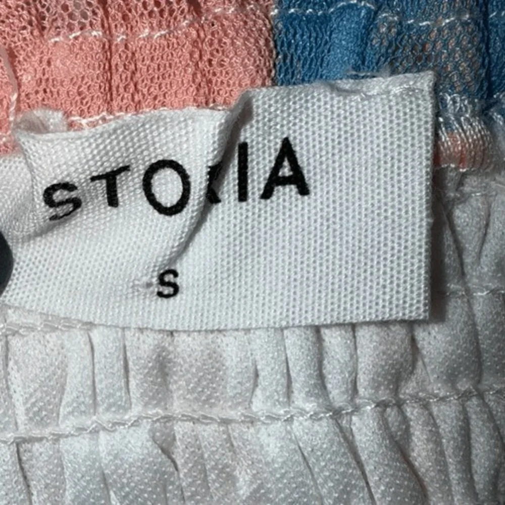 STORIA Mesh Tinkerbell‎ Crop Top Daisy Appliques NWOT Size Small - Picture 9 of 9